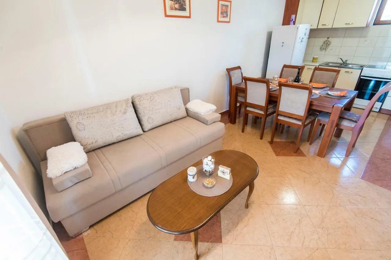 Apartments Poseidon Zadar 0*,