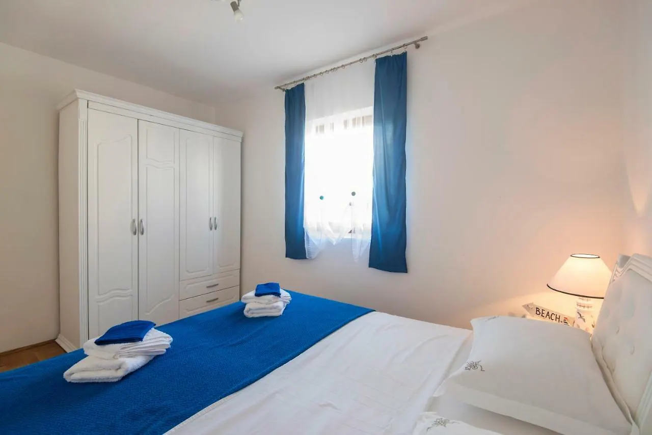 Apartments Poseidon Zadar Farm stay