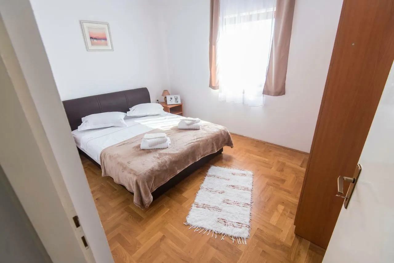 Apartments Poseidon Zadar Farm stay