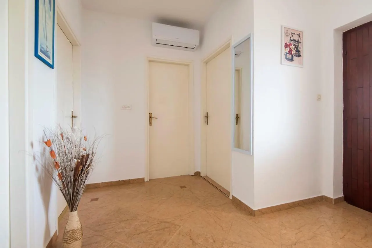 Farm stay Apartments Poseidon Zadar